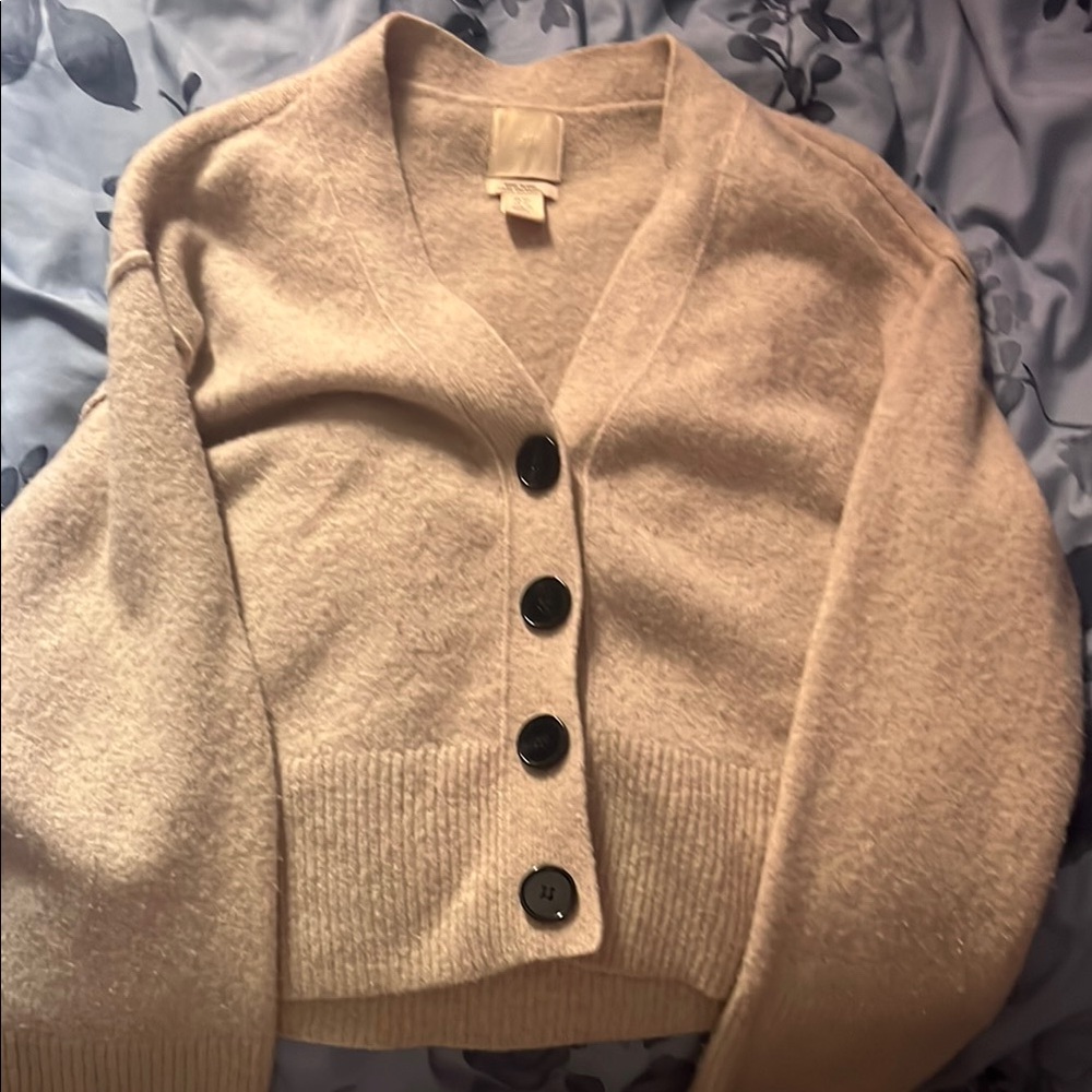 H&M Cream Cardigan with Black Buttons
